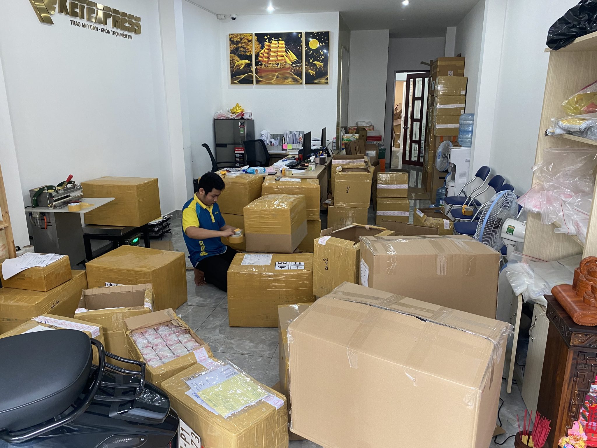 Gửi Hàng Đi Đài Loan