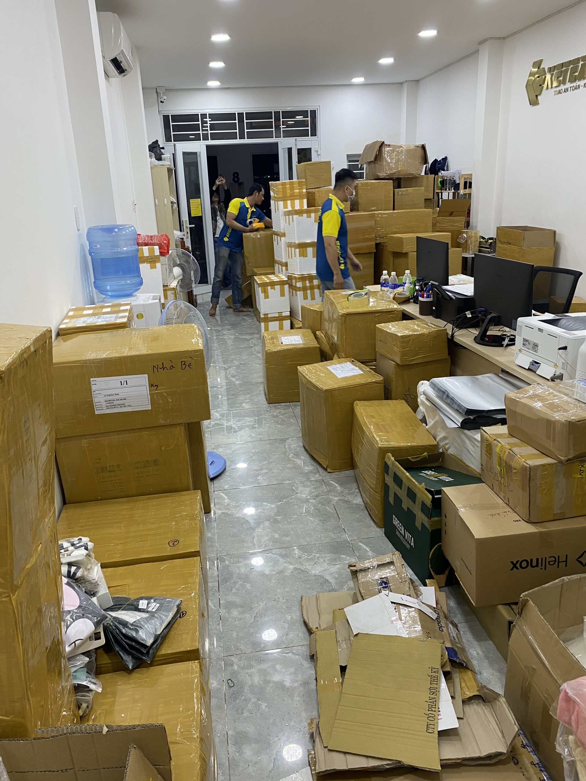 Gửi hàng đi các nước